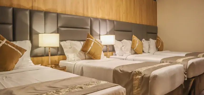Zowar International Hotel image